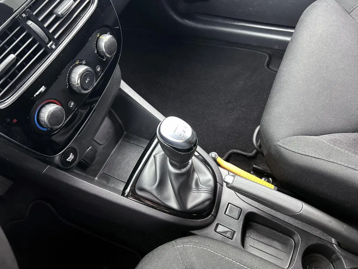 0.9 TCe Limited | Airconditioning | Cruise Control | Parkeersensoren |