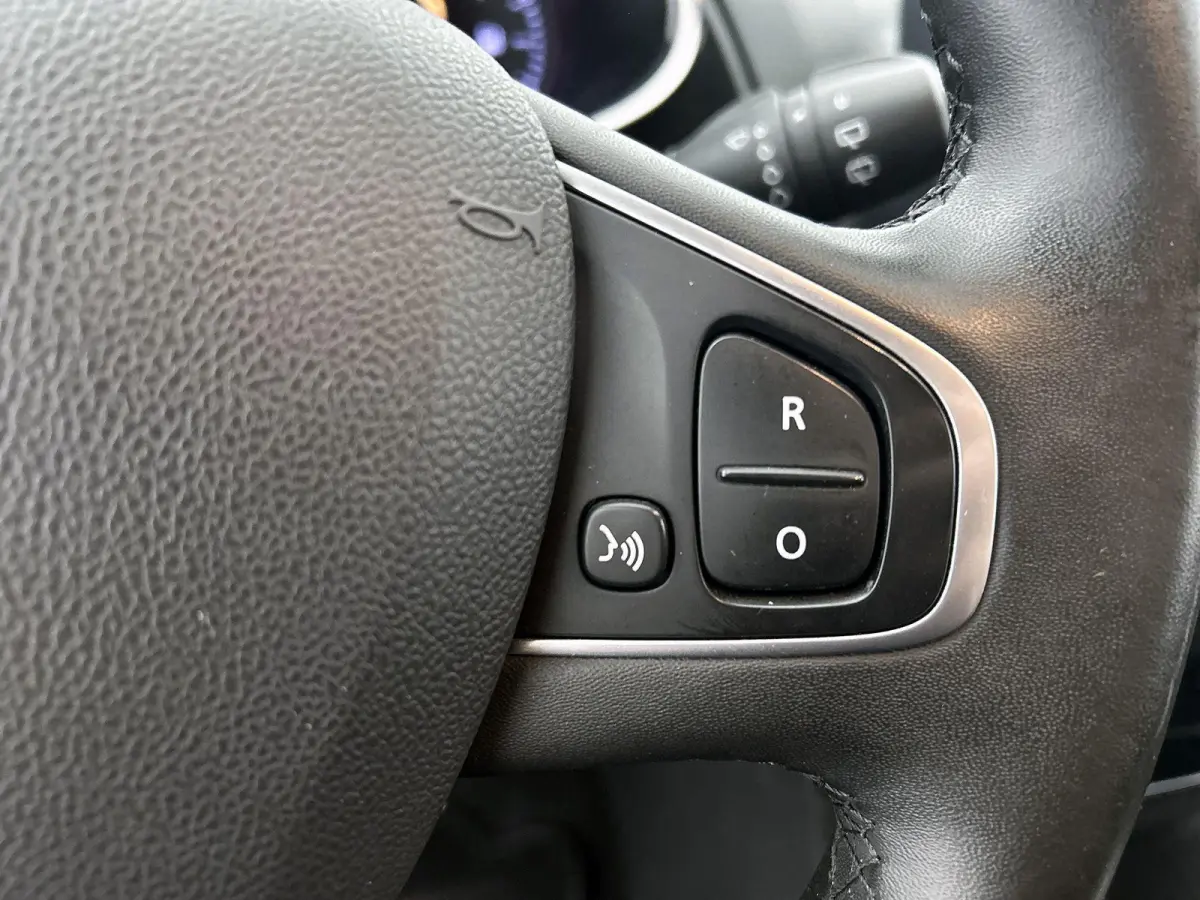 0.9 TCe Limited | Airconditioning | Cruise Control | Parkeersensoren |