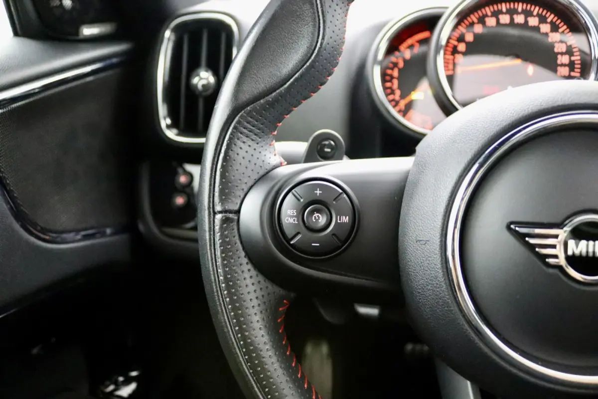 2.0 Cooper S Chili zwart