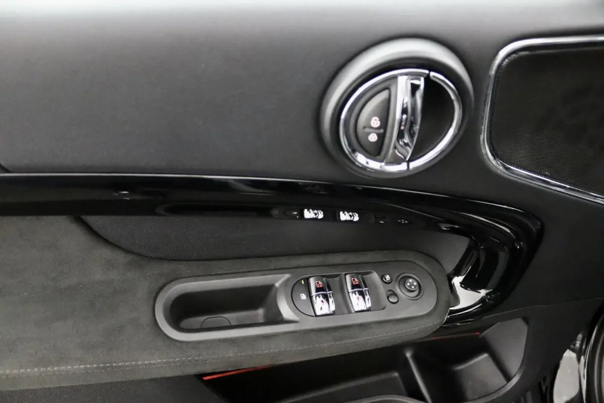2.0 Cooper S Chili zwart