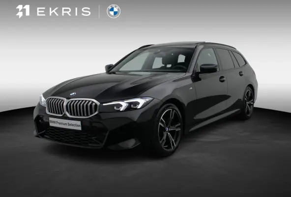 320i M Sportpakket | Panoramadak | Trekhaak | Achteruitrijcamera | Parking Assistant | 18''