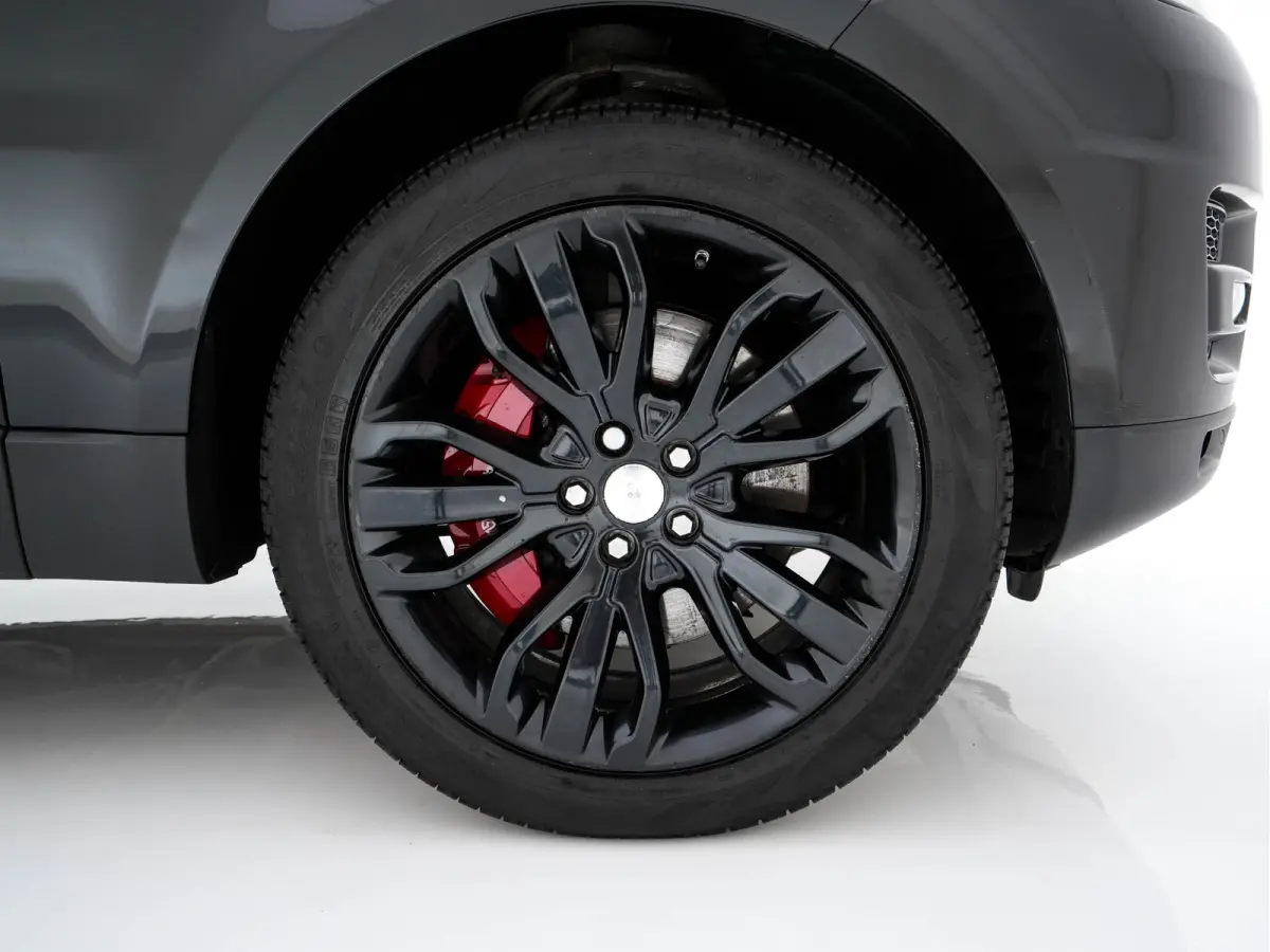 3.0 SDV6 HSE Dynamic Aut. *PANO | LEATHER | BI-XENON | NAVI-FULLMAP | CAMERA | KEYLESS | AIR-SUSPENSION | ECC | PDC | CRUISE | PRIVACY-GLASS | SHIFT-PADDLES | BREMBO-BRAKES | COMFORT-SEATS |