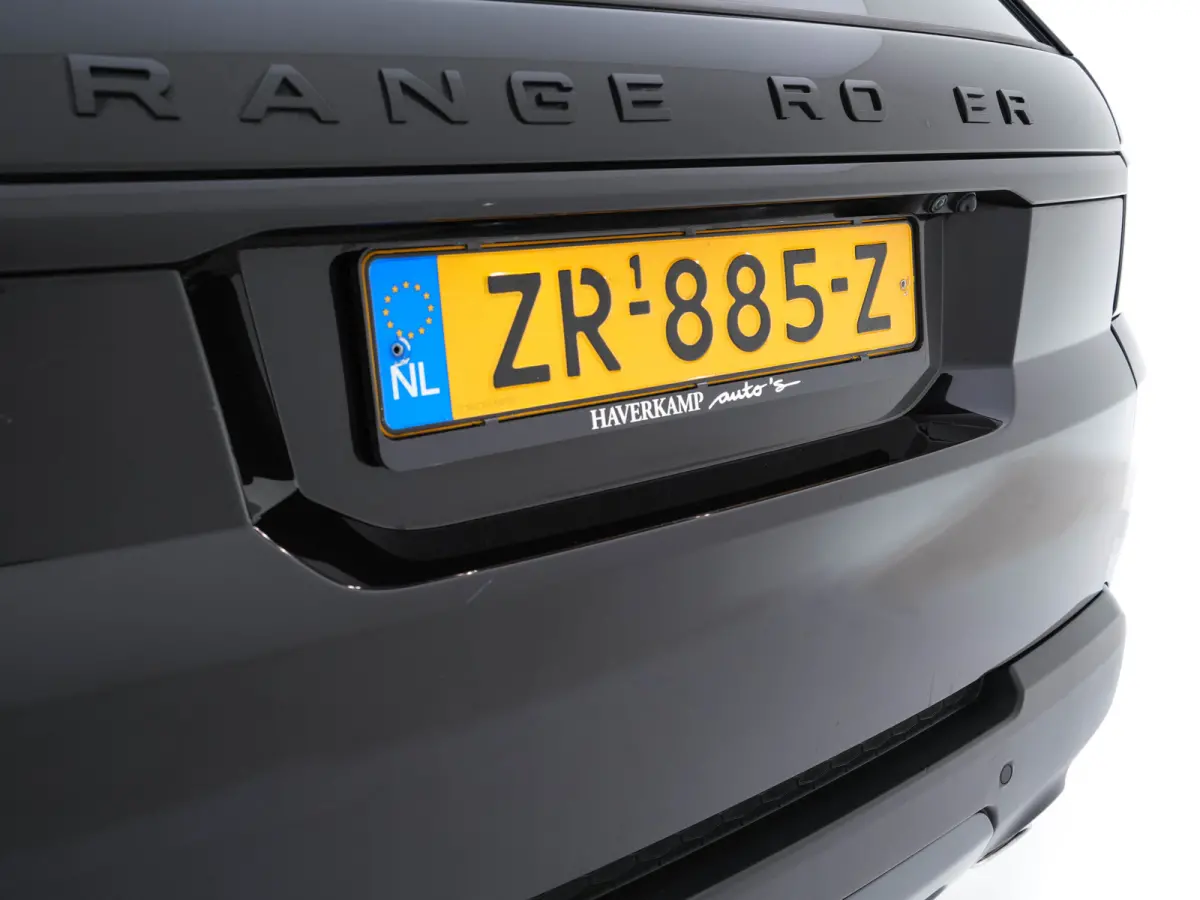 3.0 SDV6 HSE Dynamic Aut. *PANO | LEATHER | BI-XENON | NAVI-FULLMAP | CAMERA | KEYLESS | AIR-SUSPENSION | ECC | PDC | CRUISE | PRIVACY-GLASS | SHIFT-PADDLES | BREMBO-BRAKES | COMFORT-SEATS |