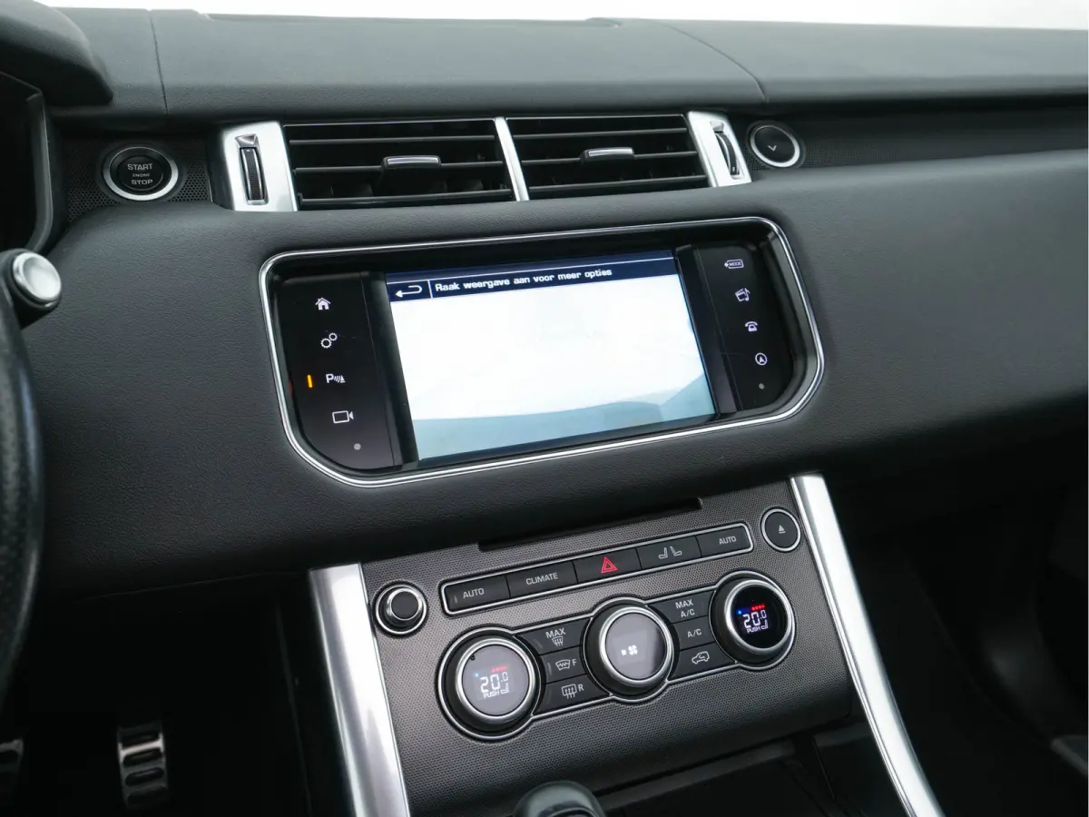 3.0 SDV6 HSE Dynamic Aut. *PANO | LEATHER | BI-XENON | NAVI-FULLMAP | CAMERA | KEYLESS | AIR-SUSPENSION | ECC | PDC | CRUISE | PRIVACY-GLASS | SHIFT-PADDLES | BREMBO-BRAKES | COMFORT-SEATS |