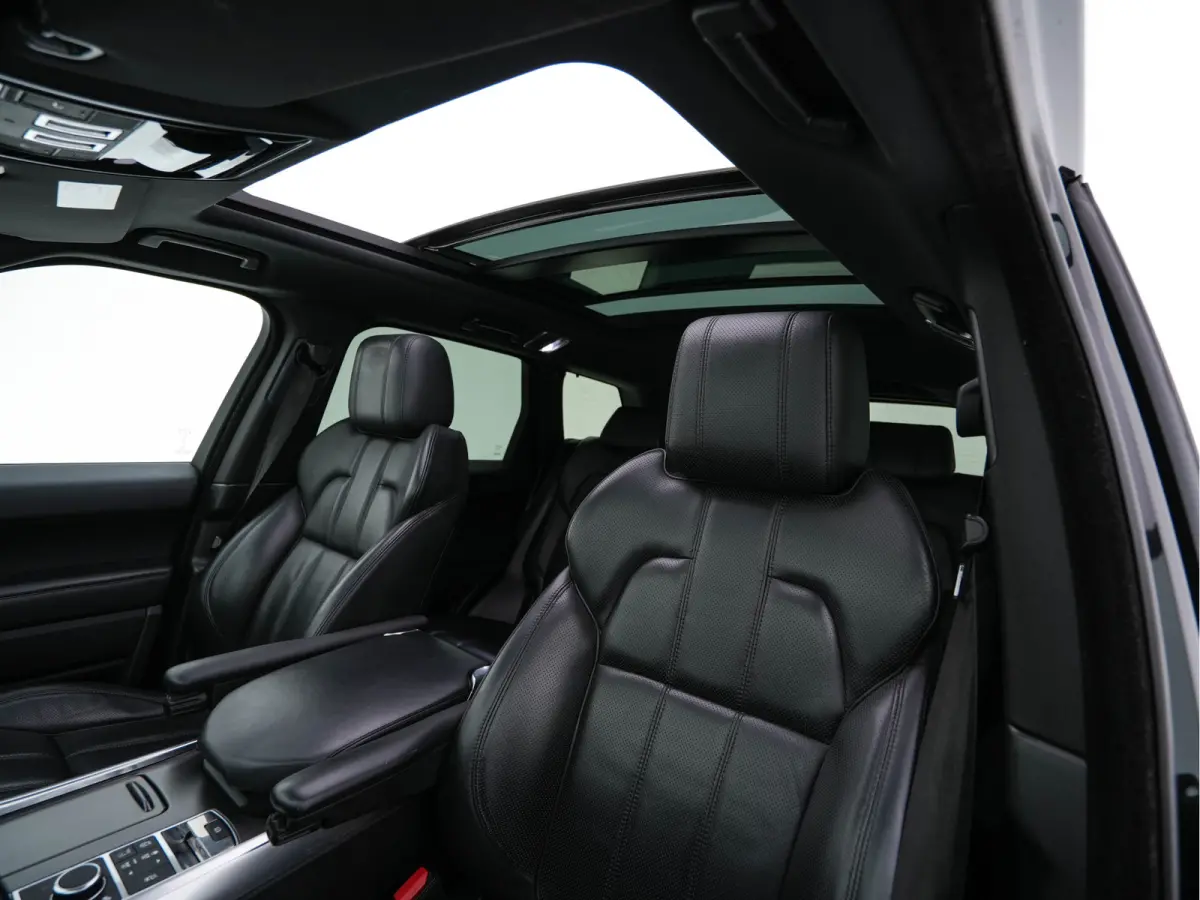 3.0 SDV6 HSE Dynamic Aut. *PANO | LEATHER | BI-XENON | NAVI-FULLMAP | CAMERA | KEYLESS | AIR-SUSPENSION | ECC | PDC | CRUISE | PRIVACY-GLASS | SHIFT-PADDLES | BREMBO-BRAKES | COMFORT-SEATS |
