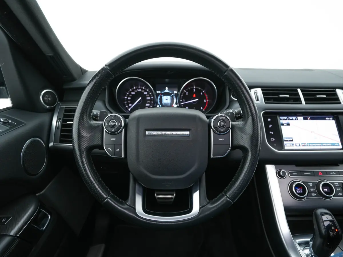 3.0 SDV6 HSE Dynamic Aut. *PANO | LEATHER | BI-XENON | NAVI-FULLMAP | CAMERA | KEYLESS | AIR-SUSPENSION | ECC | PDC | CRUISE | PRIVACY-GLASS | SHIFT-PADDLES | BREMBO-BRAKES | COMFORT-SEATS |