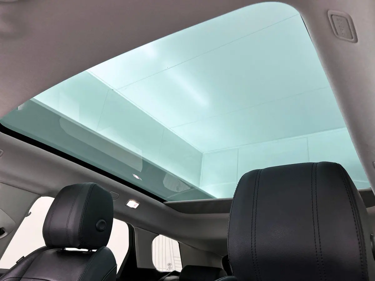 1.5 P300e AWD PHEV Black-Edition PANORAMADAK | LEDER | INTERACTIVE-DISPLAY