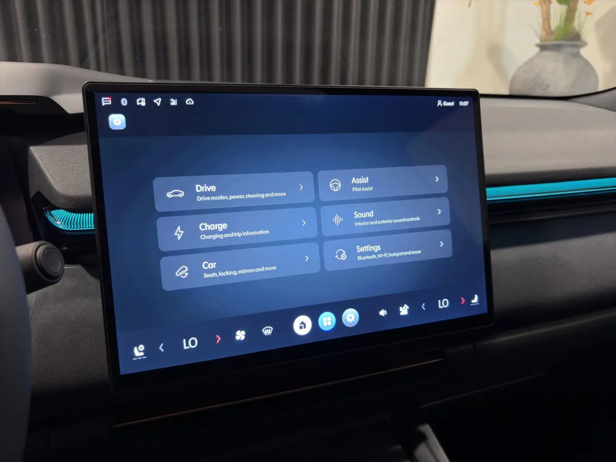 1.5 T PHEV 257 KW More | BLIS | Harman Kardon | Stoel Massage + Ventilatie |  360 Camera | Panoramadak | Stoel + stuur verwarming |
