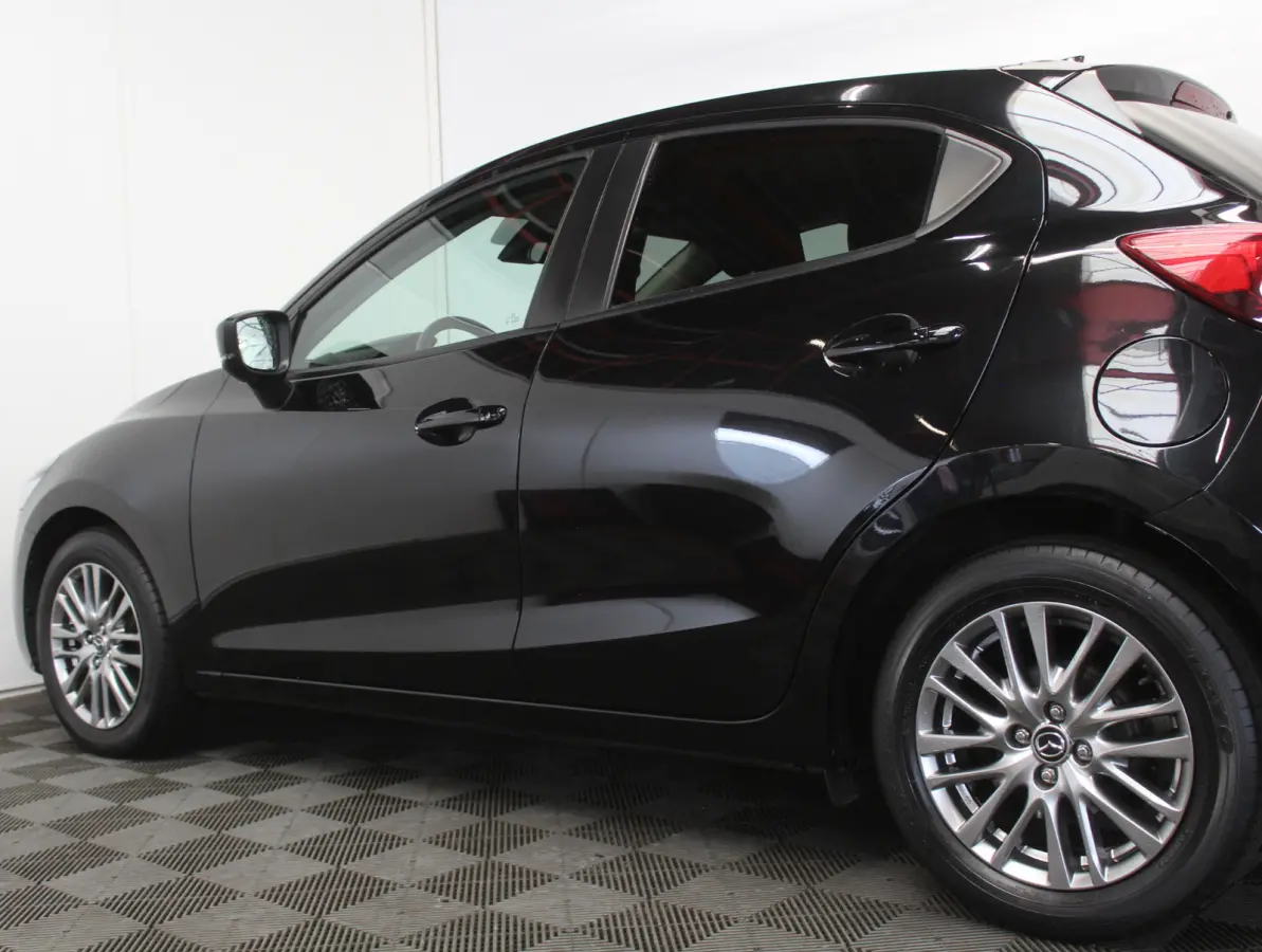 1.5 Skyactiv-G Style Selected AIRCO | LMV16 | LED | CAMERA | CARPLAY | CRUISE | DAB