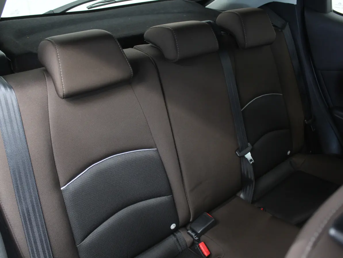 1.5 Skyactiv-G Style Selected AIRCO | LMV16 | LED | CAMERA | CARPLAY | CRUISE | DAB
