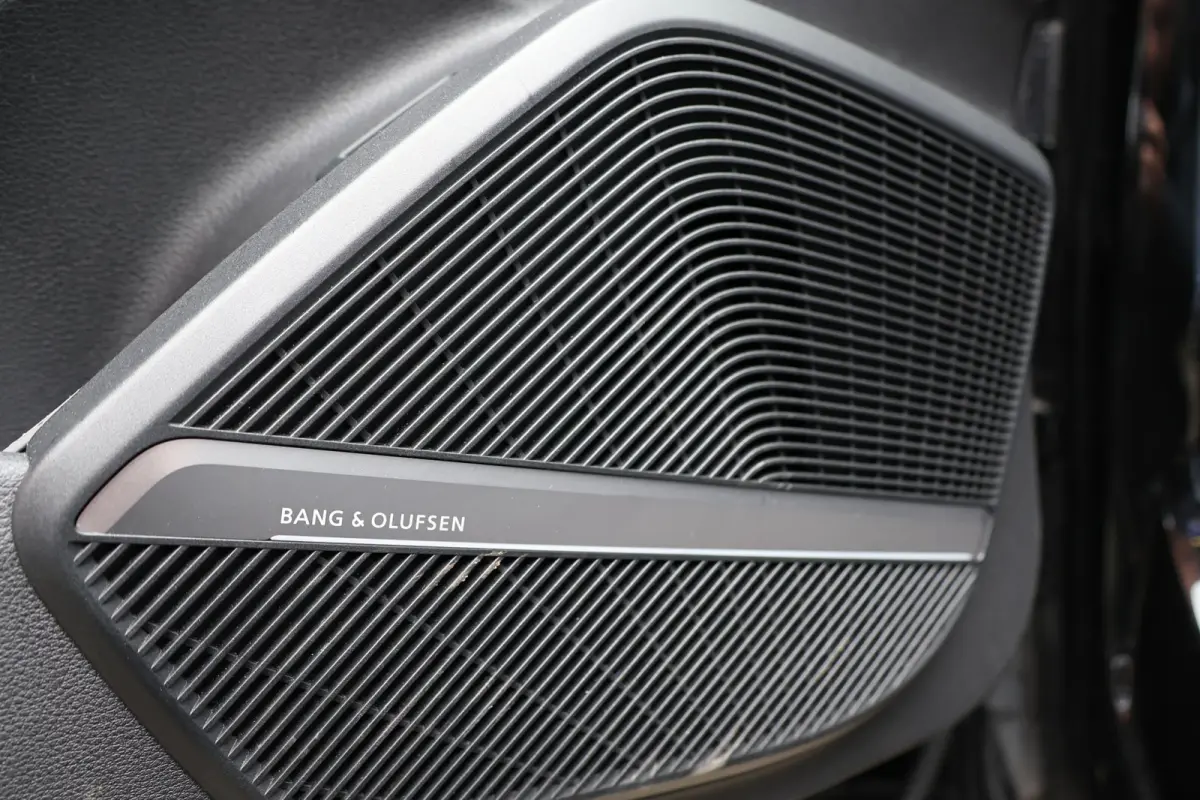 3.0 TFSI 354 PK SQ5 | Stoelventilatie | Luchtvering | B&O | CarPlay | Camera | Carbon inleg | Keyless Go | Elek .trekhaak