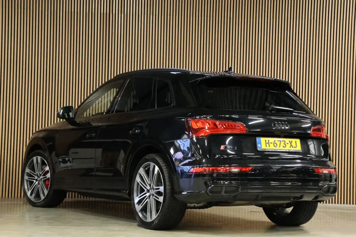 3.0 TFSI 354 PK SQ5 | Stoelventilatie | Luchtvering | B&O | CarPlay | Camera | Carbon inleg | Keyless Go | Elek .trekhaak