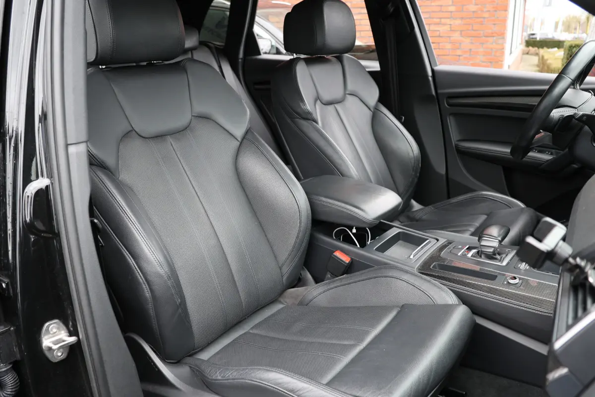 3.0 TFSI 354 PK SQ5 | Stoelventilatie | Luchtvering | B&O | CarPlay | Camera | Carbon inleg | Keyless Go | Elek .trekhaak