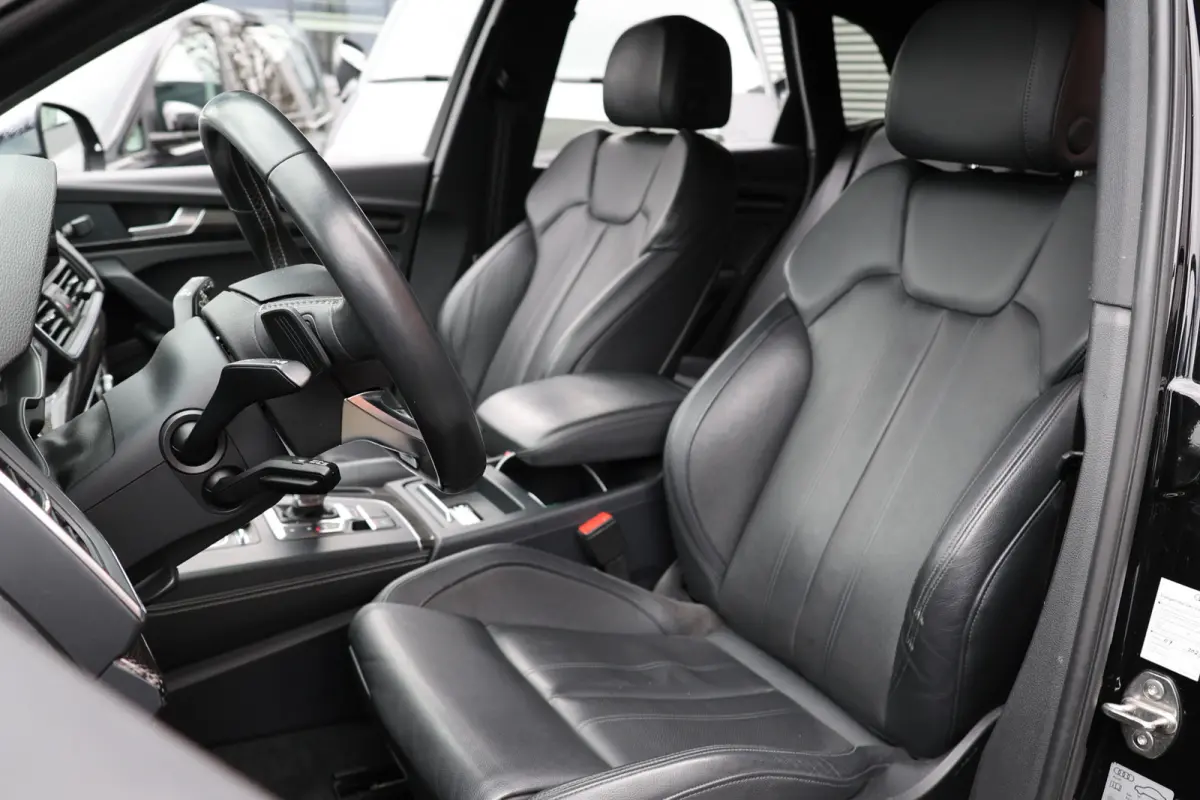 3.0 TFSI 354 PK SQ5 | Stoelventilatie | Luchtvering | B&O | CarPlay | Camera | Carbon inleg | Keyless Go | Elek .trekhaak