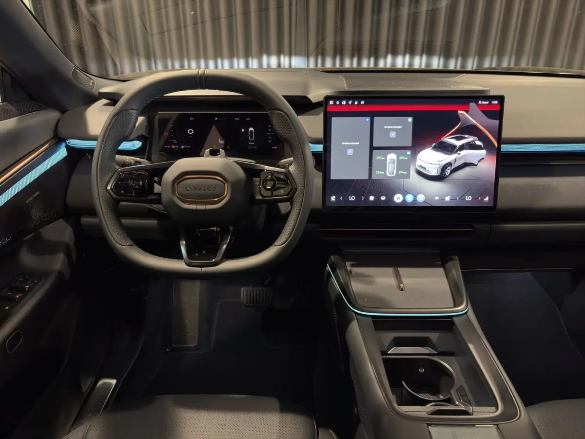1.5 T PHEV 257 KW More | BLIS | Harman Kardon | Stoel + stuur verwarming | 360 Camera | Panoramadak |