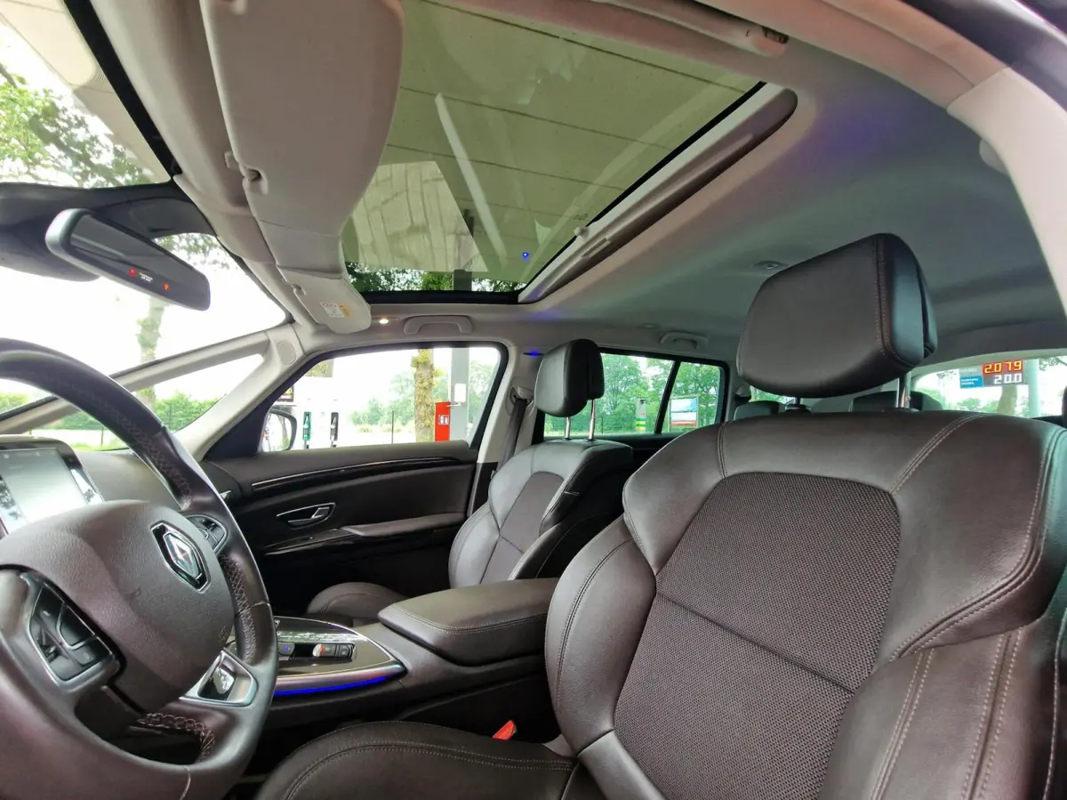 1.6 TCe Dynamique|Automaat|200PK|Trekhaak|schuifdak|LED|Camera|19inch Zomer & winterbanden|