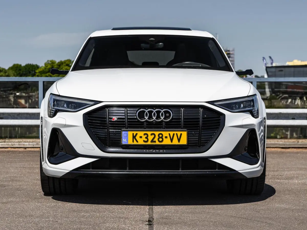 S quattro 95 kWh 503 PK | SOH 99% | Panoramadak | RS-zetels | HUD | B&O | ACC | 360 Camera | Soft-Close | Luchtvering | 23" | incl. BTW