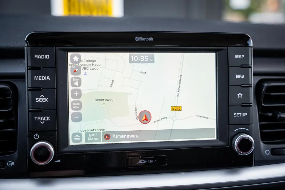 1.0 T-GDi DynamicLine*CARPLAY*NAP*CAMERA*NAVI*LED*