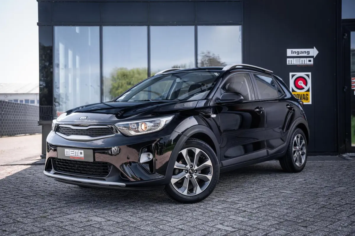 1.0 T-GDi DynamicLine*CARPLAY*NAP*CAMERA*NAVI*LED*