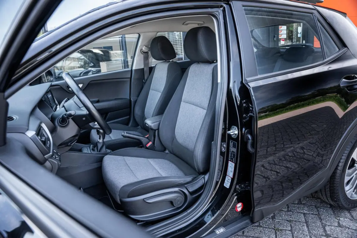 1.0 T-GDi DynamicLine*CARPLAY*NAP*CAMERA*NAVI*LED*