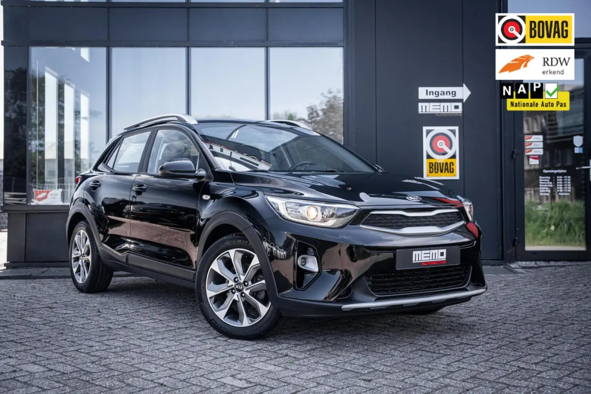 1.0 T-GDi DynamicLine*CARPLAY*NAP*CAMERA*NAVI*LED*