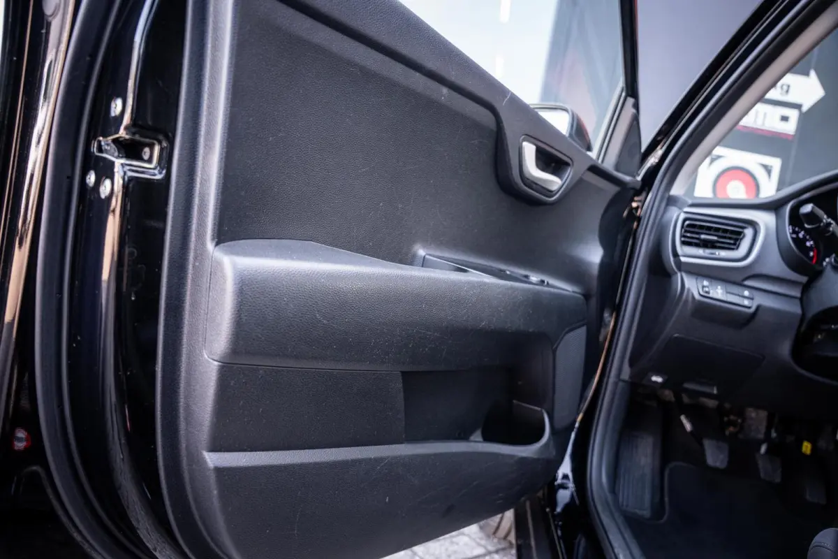 1.0 T-GDi DynamicLine*CARPLAY*NAP*CAMERA*NAVI*LED*
