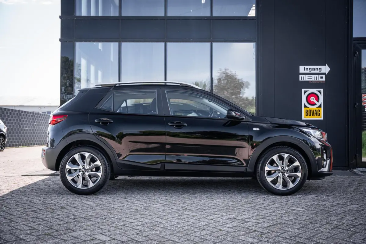 1.0 T-GDi DynamicLine*CARPLAY*NAP*CAMERA*NAVI*LED*