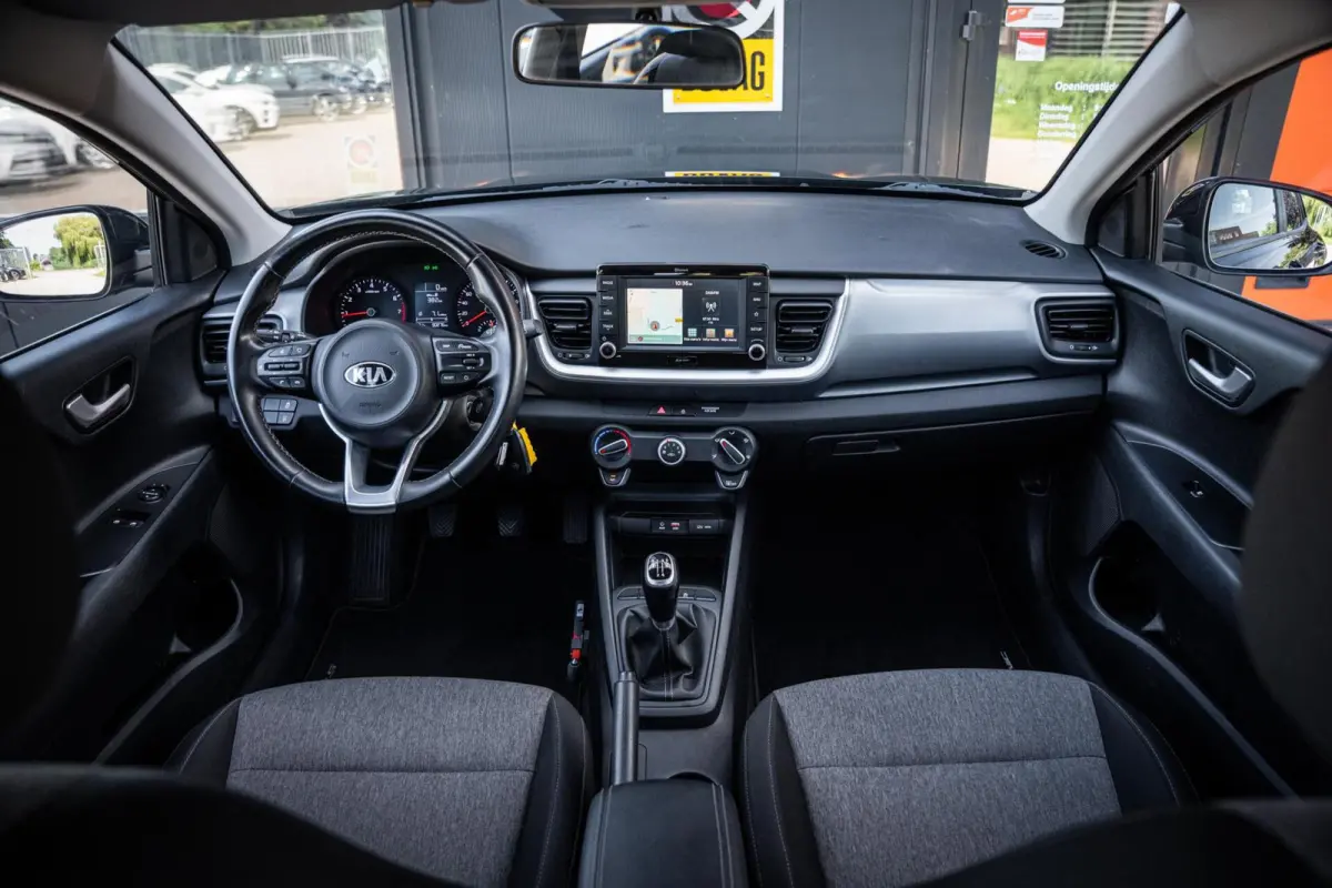 1.0 T-GDi DynamicLine*CARPLAY*NAP*CAMERA*NAVI*LED*