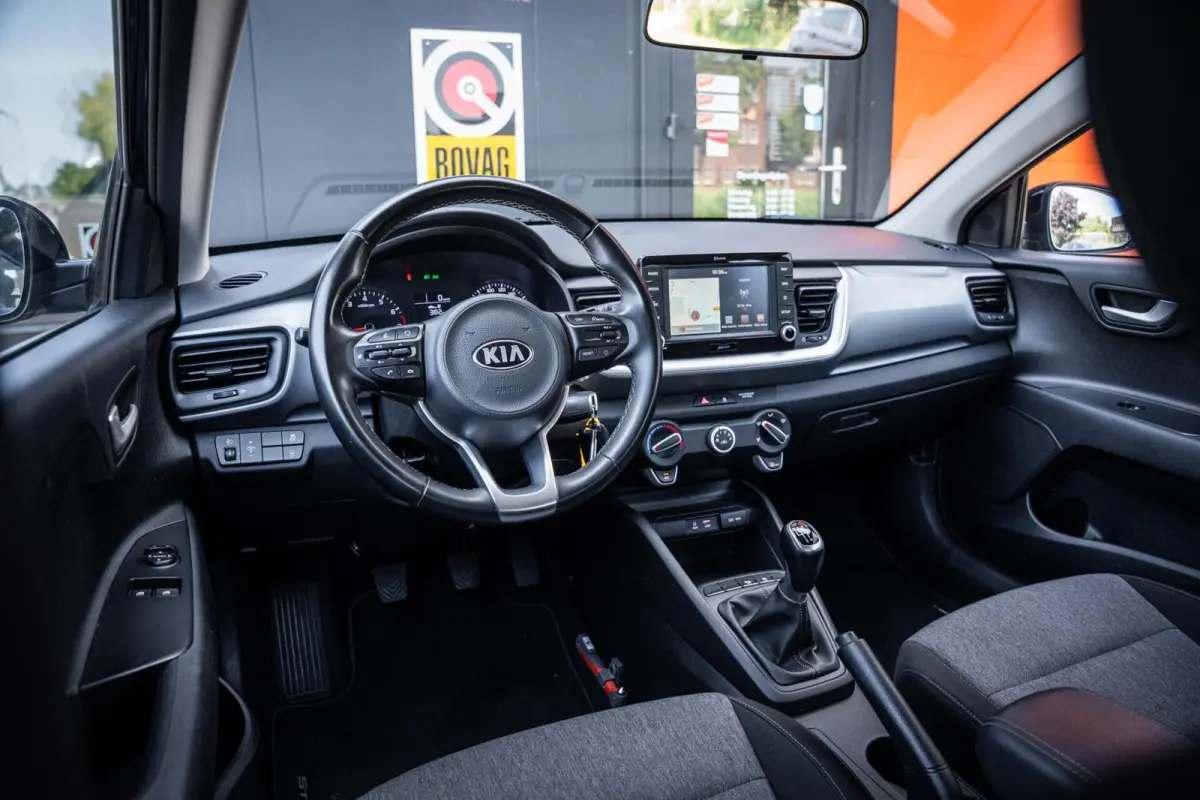 1.0 T-GDi DynamicLine*CARPLAY*NAP*CAMERA*NAVI*LED*
