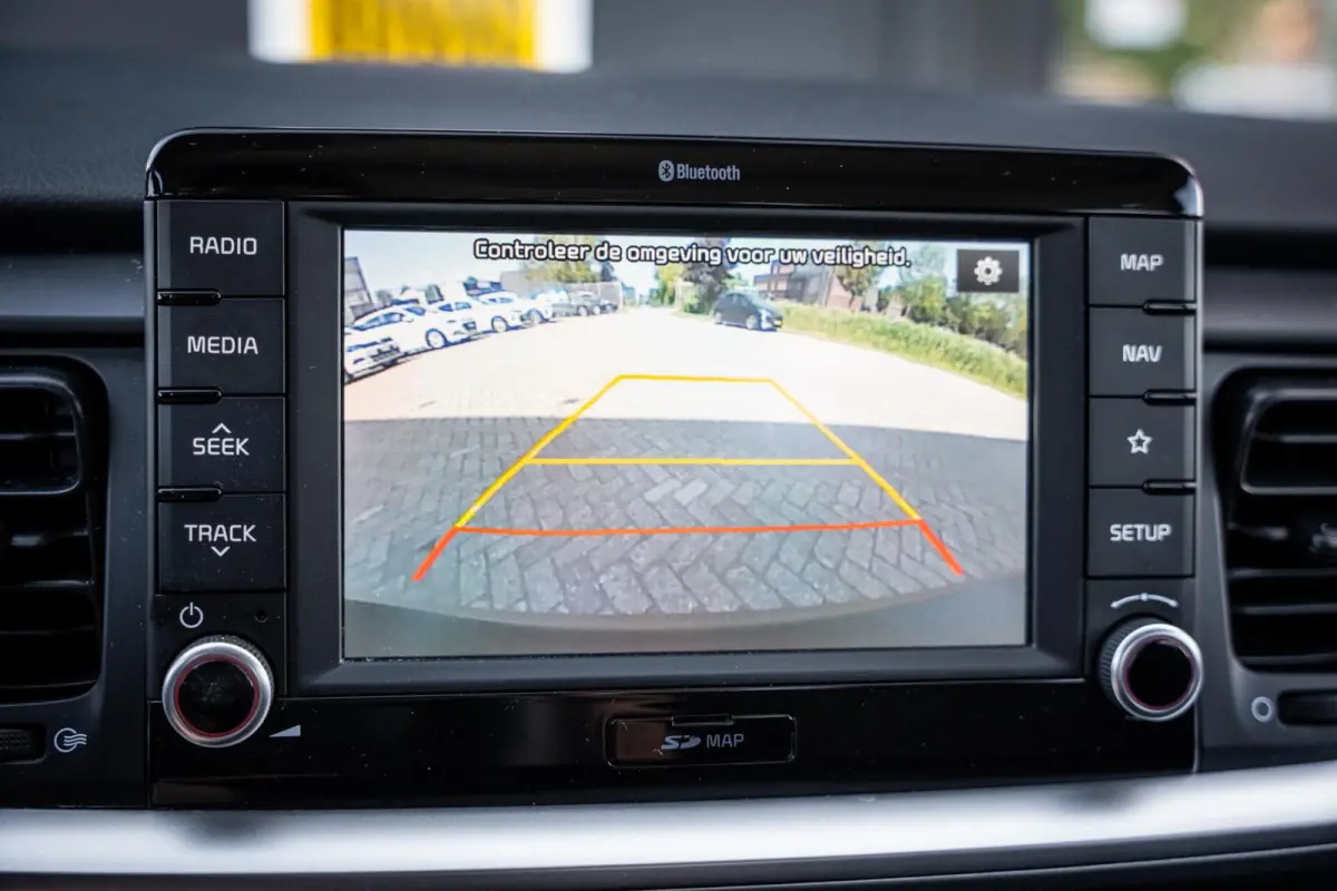 1.0 T-GDi DynamicLine*CARPLAY*NAP*CAMERA*NAVI*LED*