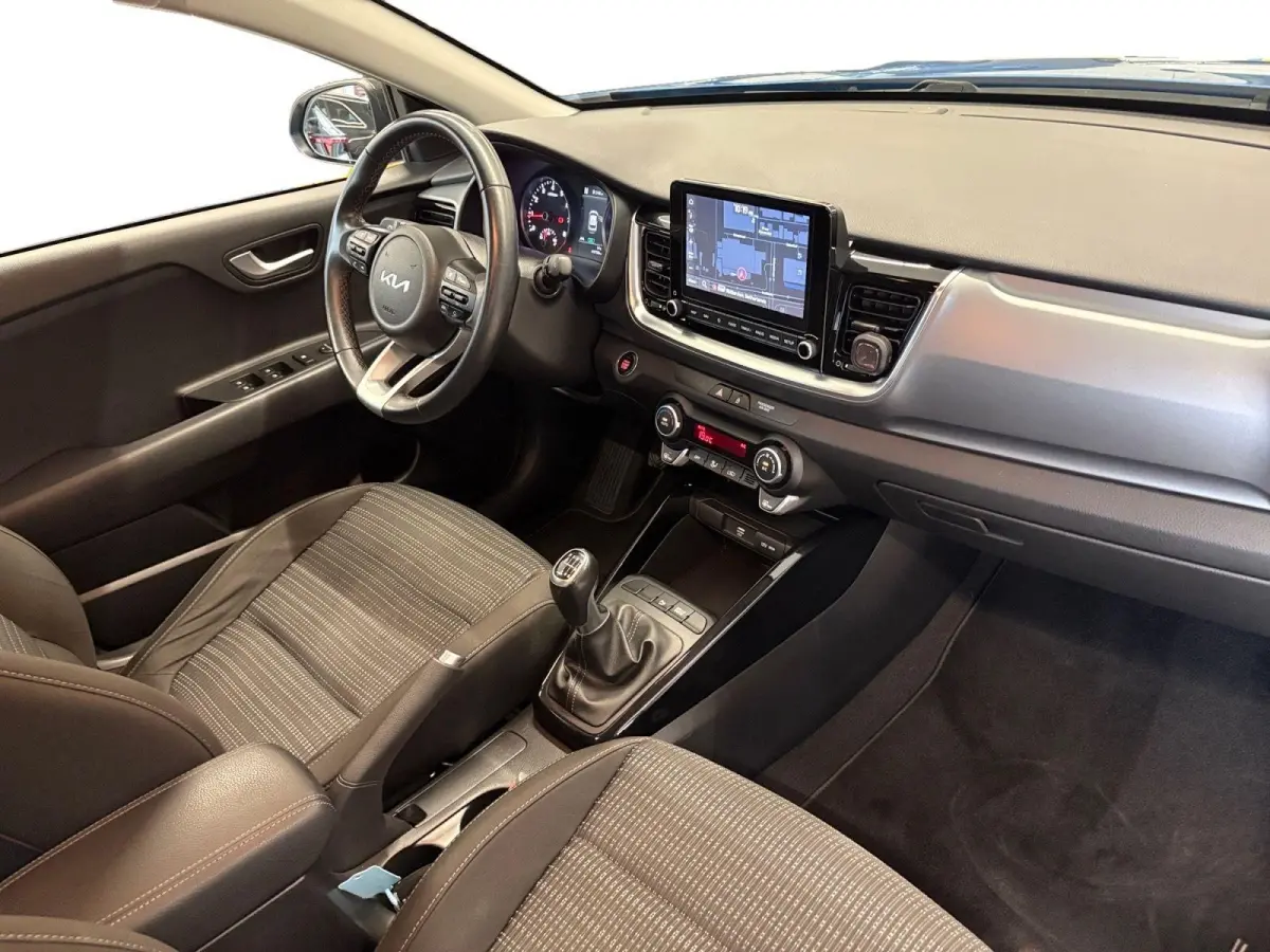 1.0 T-GDi MHEV DynamicPlusLine | Cruise Control | Climate Control | Camera | Navigatie | Bluetooth | Trekhaak |