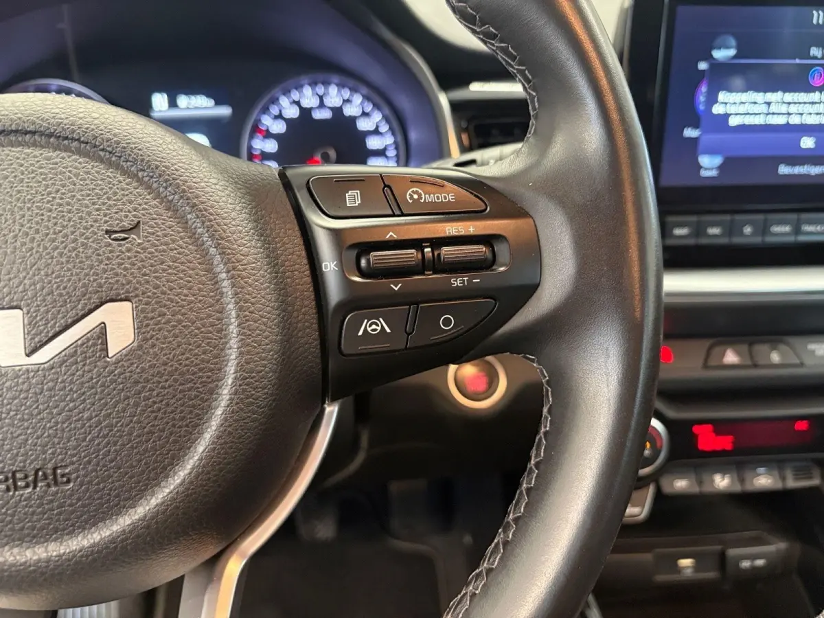 1.0 T-GDi MHEV DynamicPlusLine | Cruise Control | Climate Control | Camera | Navigatie | Bluetooth | Trekhaak |