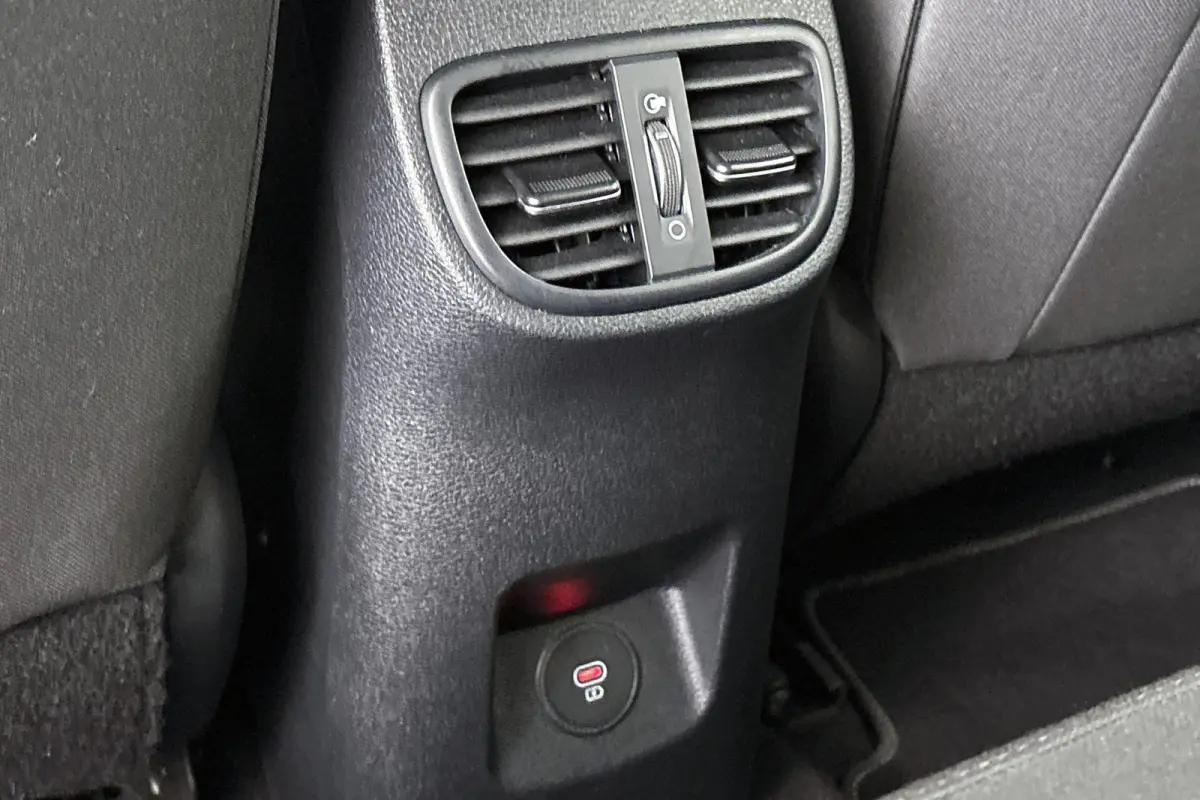1.0 T-GDi MHEV DynamicLine Automaat Navi Camera Apple Carplay Clima