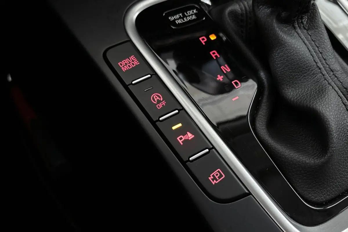 1.0 T-GDi MHEV DynamicLine Automaat Navi Camera Apple Carplay Clima