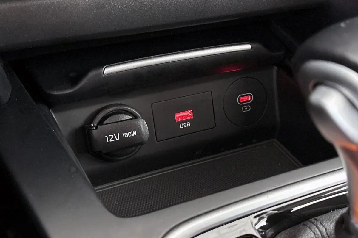 1.0 T-GDi MHEV DynamicLine Automaat Navi Camera Apple Carplay Clima