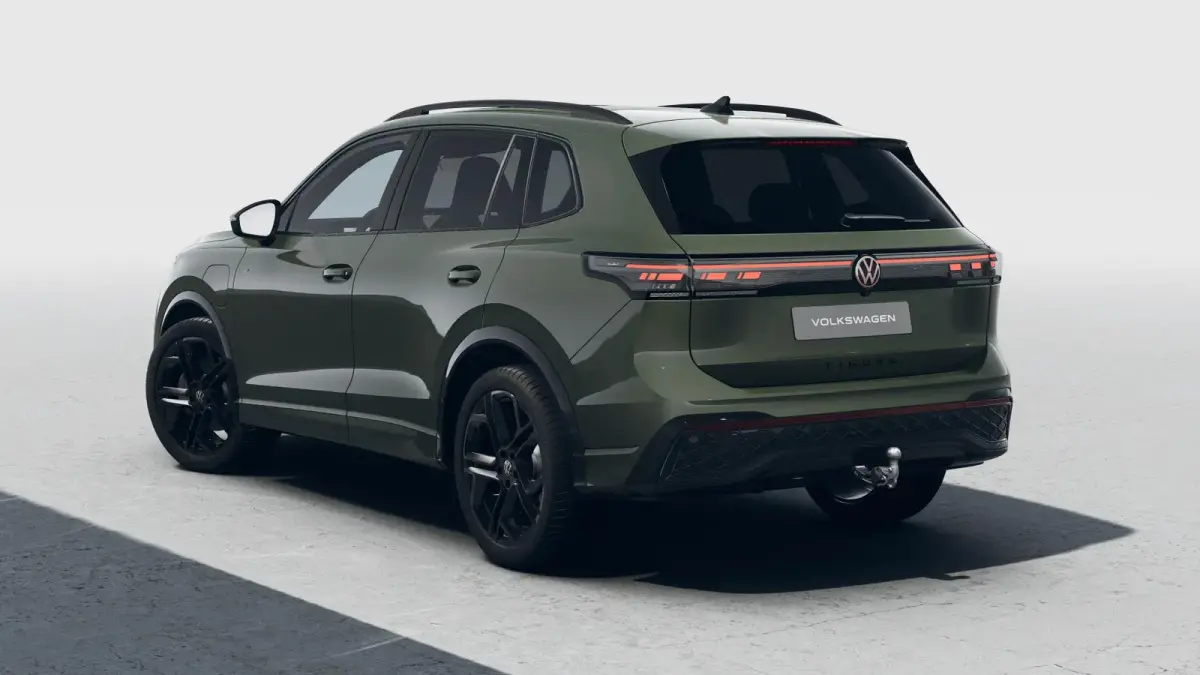 1.5 eHybrid 204pk R-Line Edition | 20" Velgen | Panoramadak