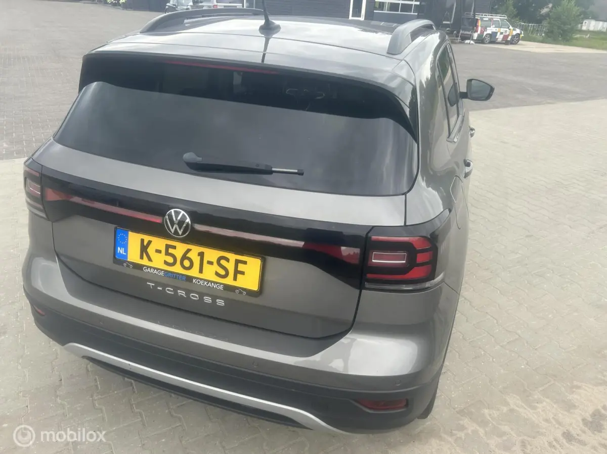 1.0 TSI Life Business
