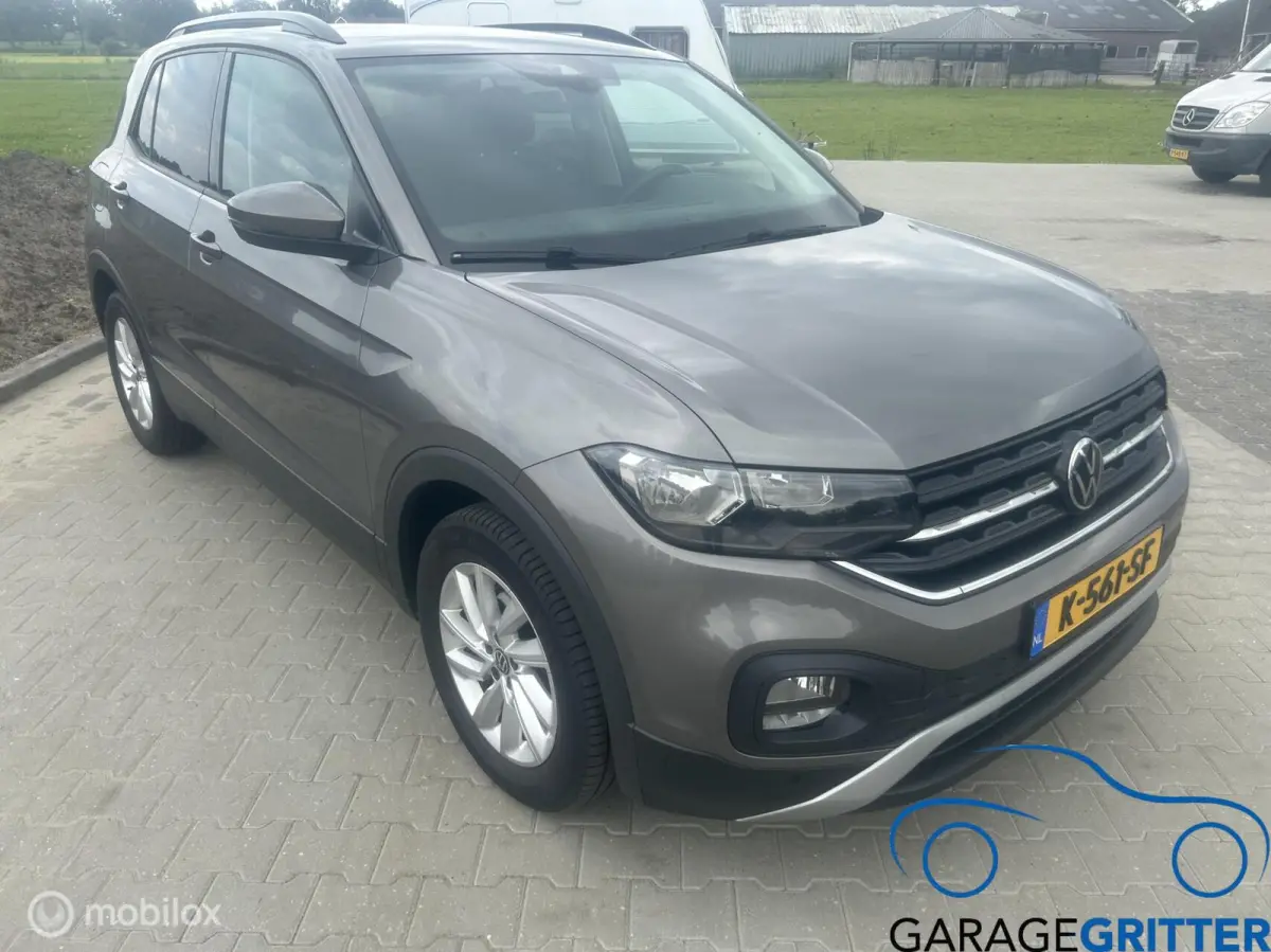 1.0 TSI Life Business