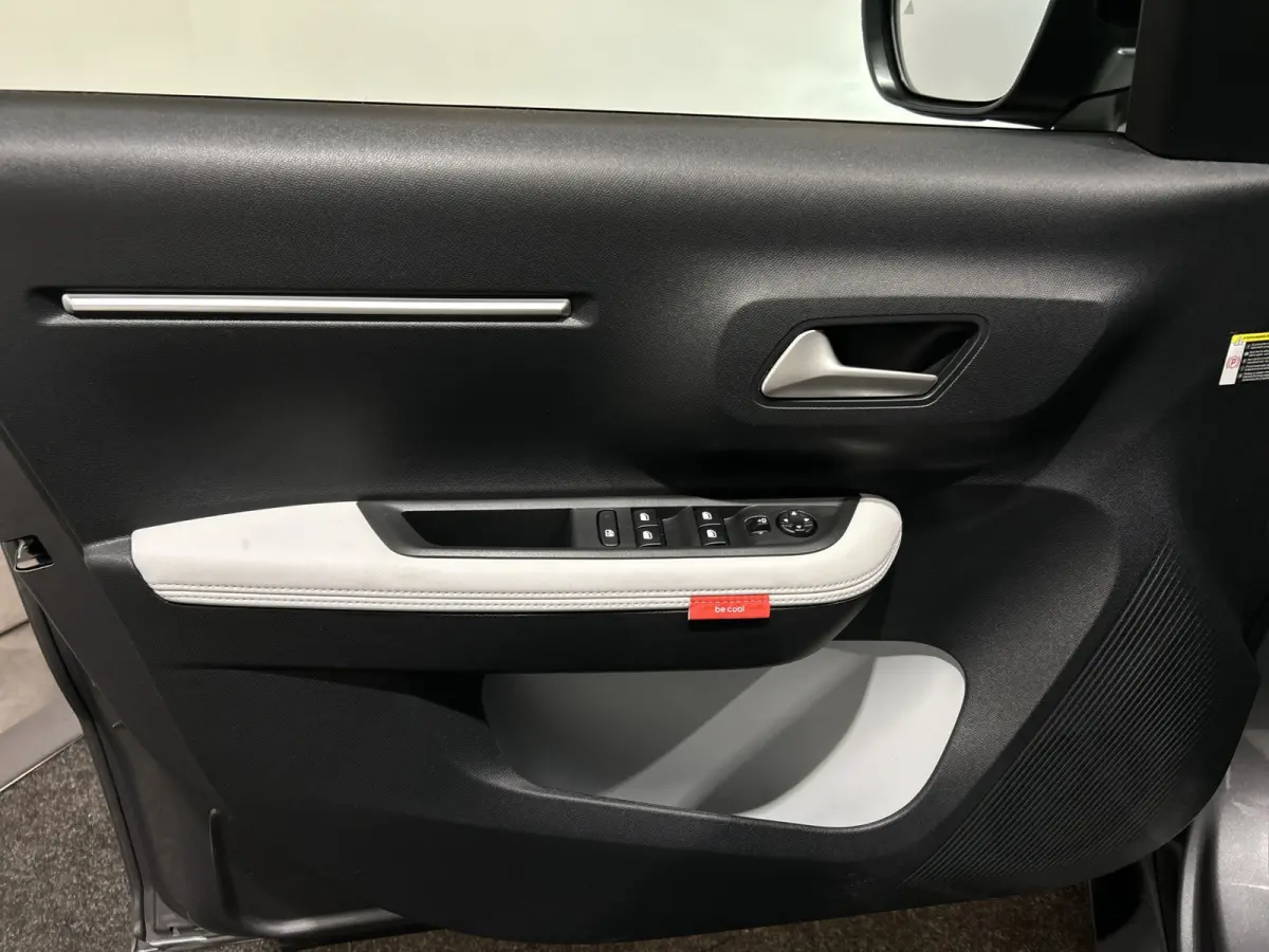 Max 113pk Comfort Range 44 kWh | 11kw 3-fase lader | head up display | navigatie | Bespaar € 6.750,00!!