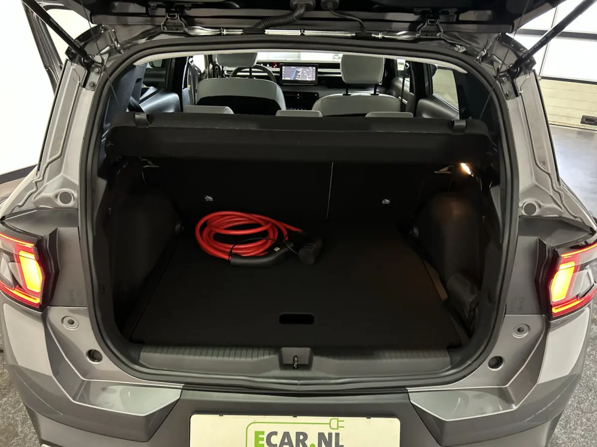 Max 113pk Comfort Range 44 kWh | 11kw 3-fase lader | head up display | navigatie | Bespaar € 6.750,00!!