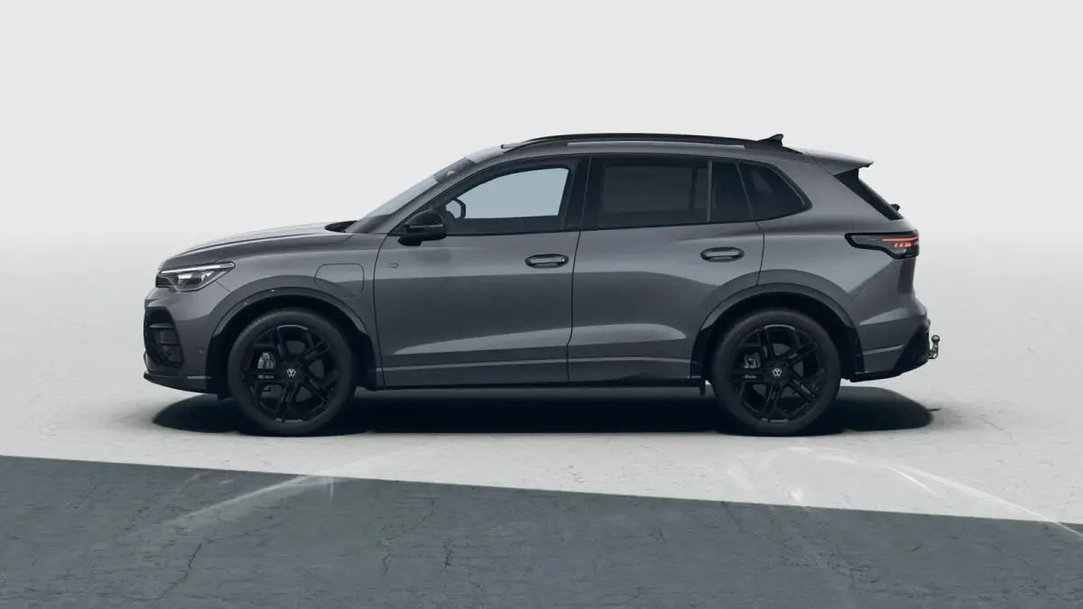 1.5 eHybrid 272pk R-Line Edition | 20" Velgen | Panoramadak