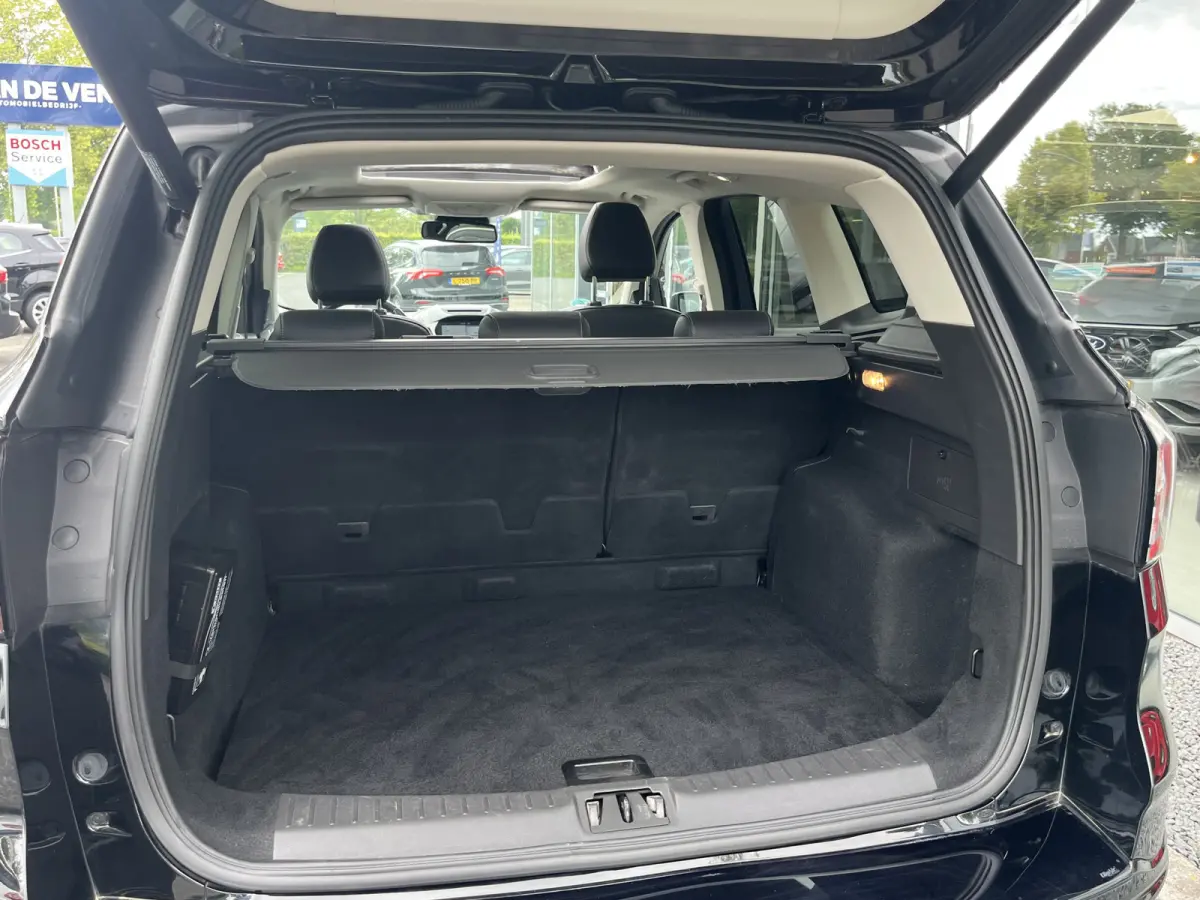 1.5 EcoBoost Vignale iAWD 176pk/129kW Automaat | Full Options | Panoramadak | Afn. trekhaak | Luxury Pack | Technology Pack | Driver Assistance Pack | etc. etc.