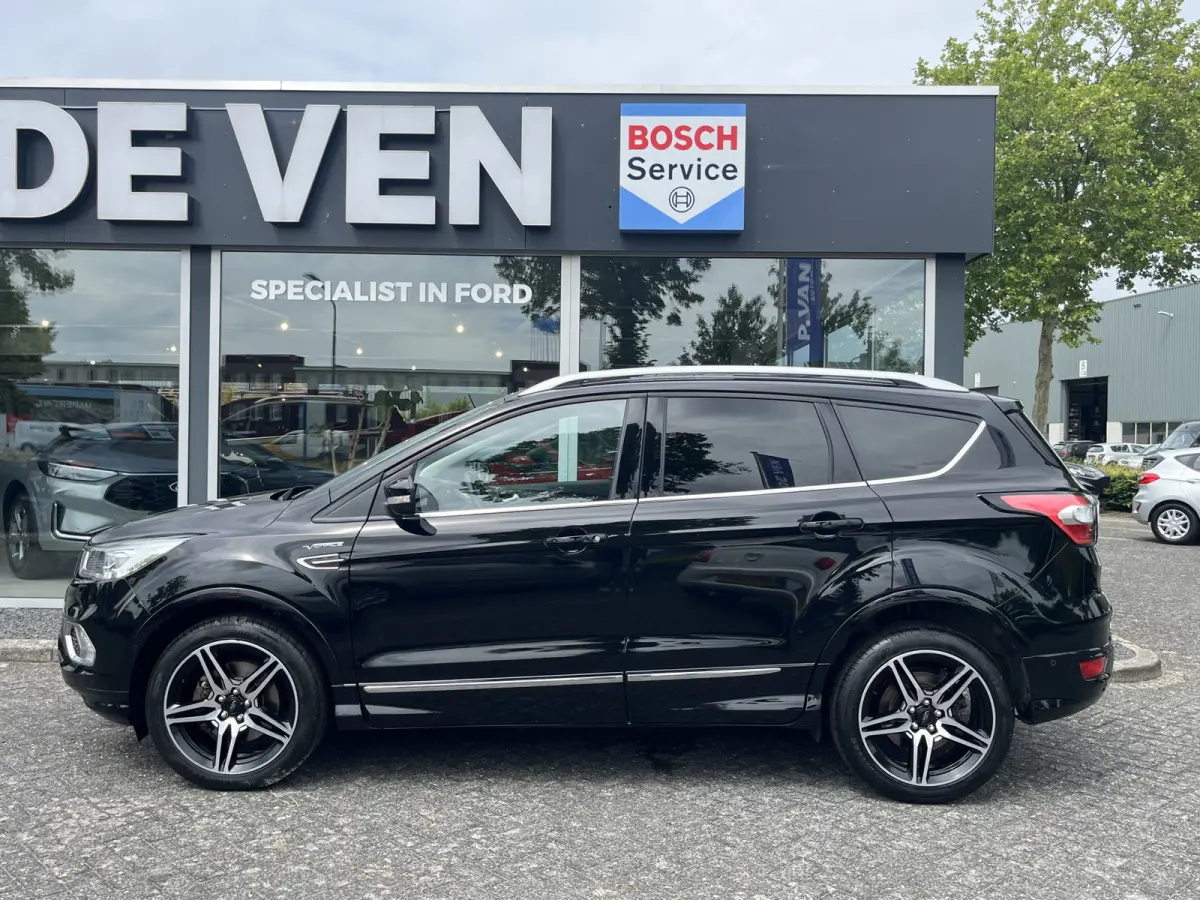 1.5 EcoBoost Vignale iAWD 176pk/129kW Automaat | Full Options | Panoramadak | Afn. trekhaak | Luxury Pack | Technology Pack | Driver Assistance Pack | etc. etc.