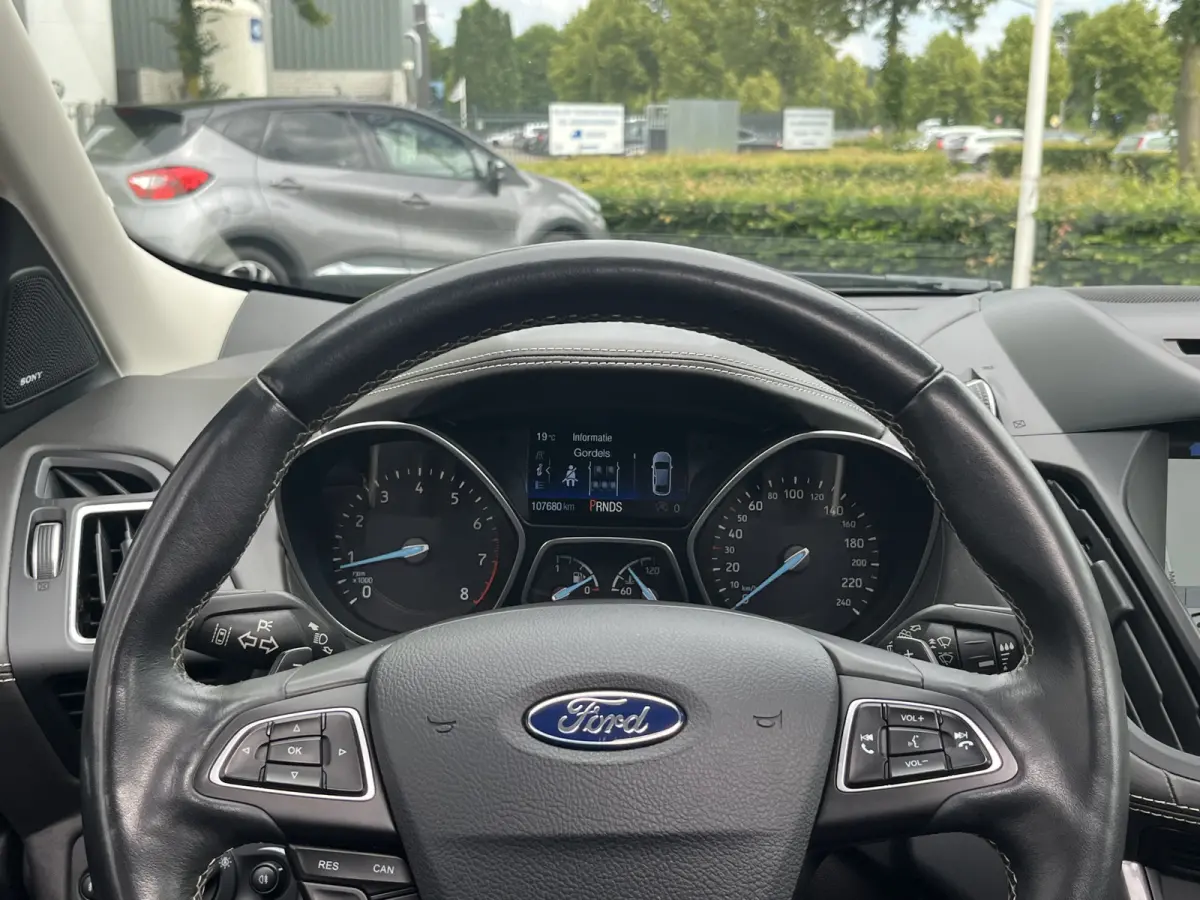 1.5 EcoBoost Vignale iAWD 176pk/129kW Automaat | Full Options | Panoramadak | Afn. trekhaak | Luxury Pack | Technology Pack | Driver Assistance Pack | etc. etc.
