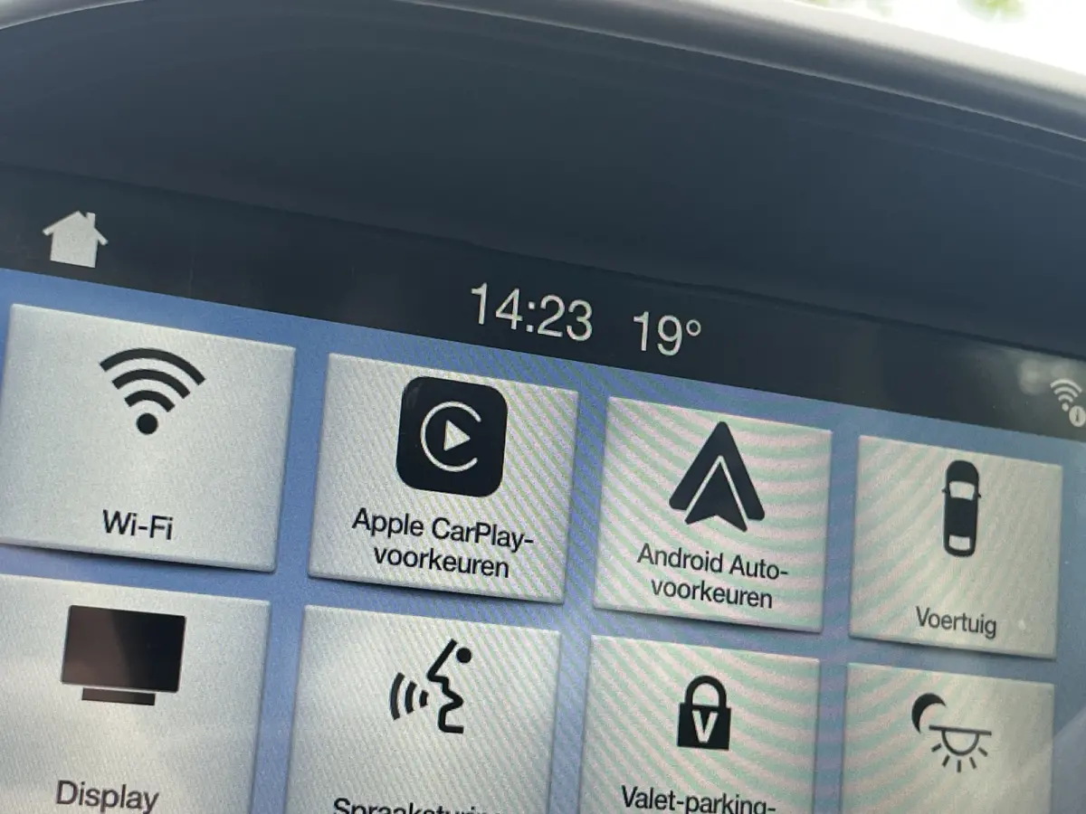 1.5 EcoBoost Vignale iAWD 176pk/129kW Automaat | Full Options | Panoramadak | Afn. trekhaak | Luxury Pack | Technology Pack | Driver Assistance Pack | etc. etc.
