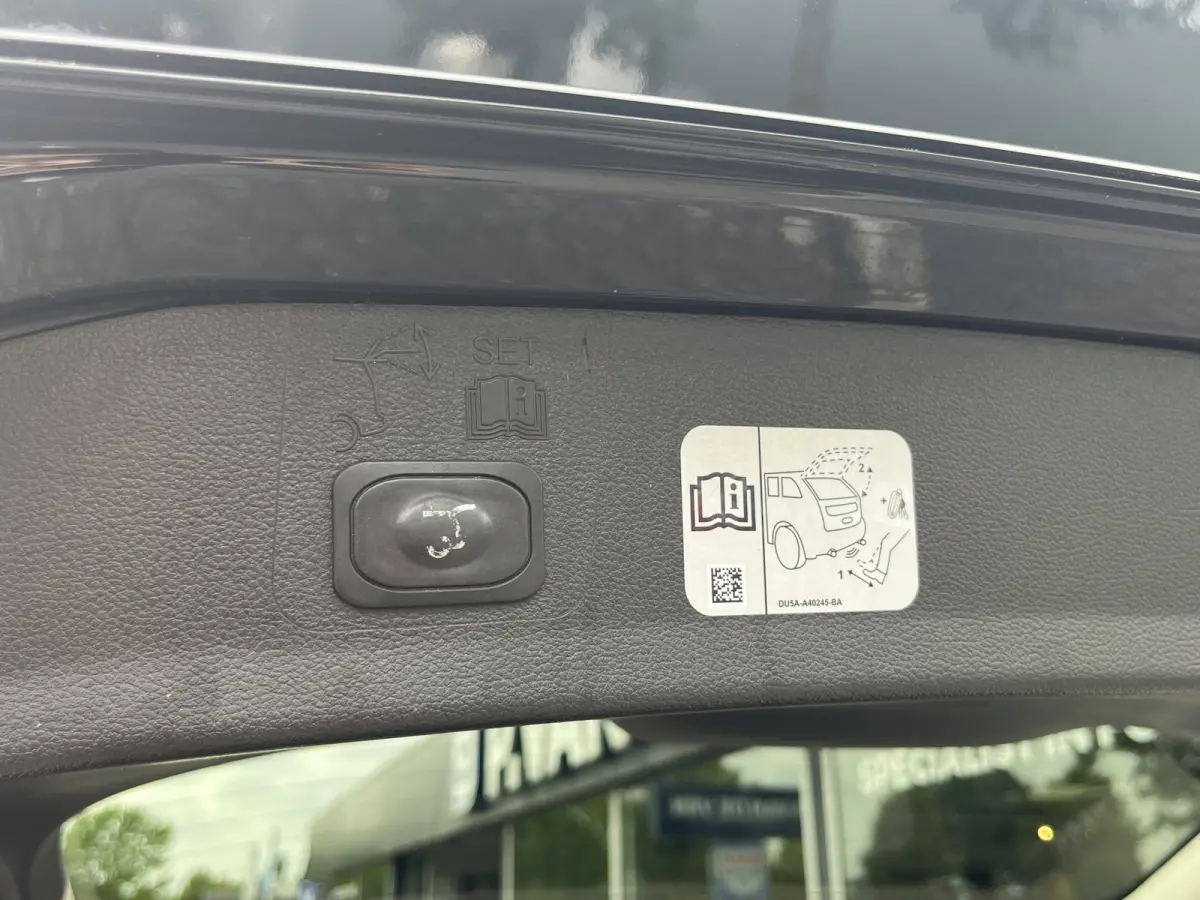 1.5 EcoBoost Vignale iAWD 176pk/129kW Automaat | Full Options | Panoramadak | Afn. trekhaak | Luxury Pack | Technology Pack | Driver Assistance Pack | etc. etc.