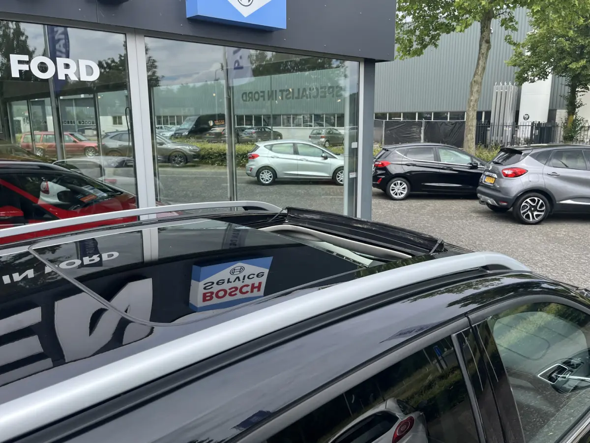 1.5 EcoBoost Vignale iAWD 176pk/129kW Automaat | Full Options | Panoramadak | Afn. trekhaak | Luxury Pack | Technology Pack | Driver Assistance Pack | etc. etc.