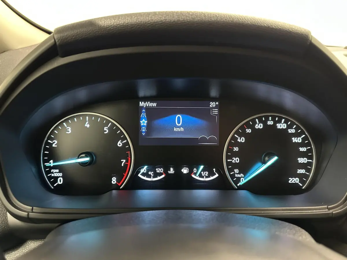 1.0 EcoBoost Titanium ECC LM CARPLAY NAVI CRUISE.