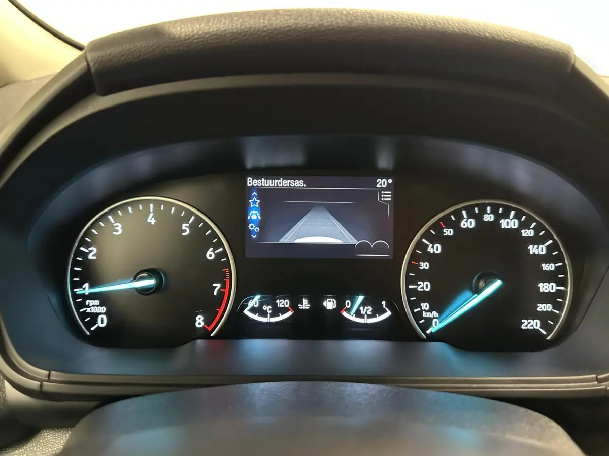 1.0 EcoBoost Titanium ECC LM CARPLAY NAVI CRUISE.