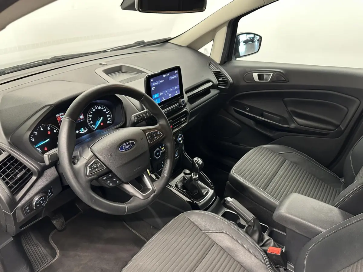 1.0 EcoBoost Titanium ECC LM CARPLAY NAVI CRUISE.